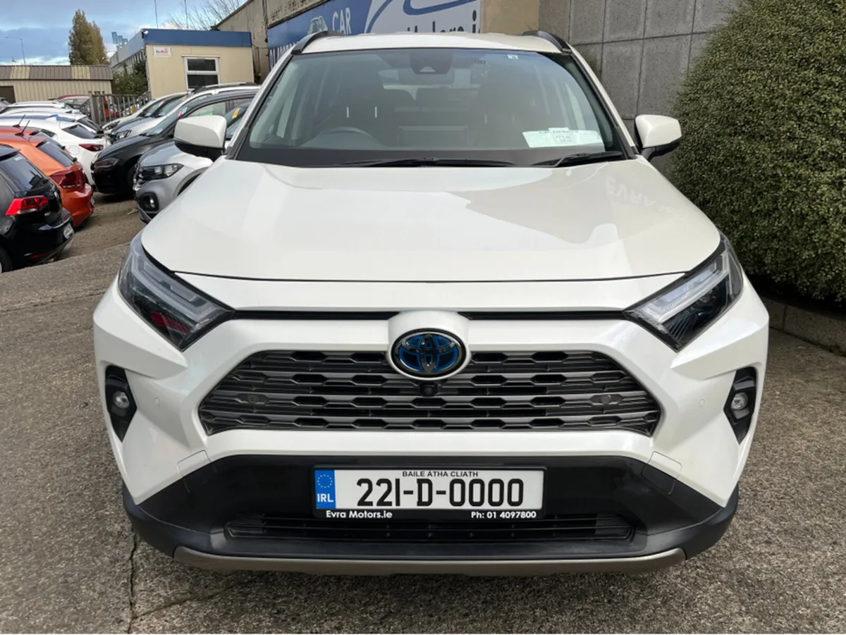 Toyota RAV4 G 4WD HYBRID AUTOMATIC 2.5 PETROL //MA - Image 2