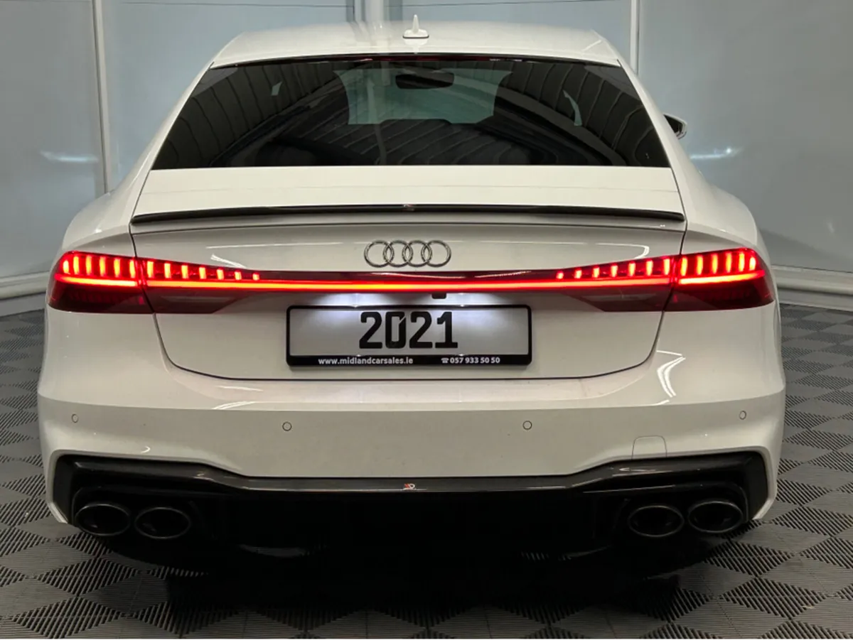 Audi A7 2.0 TDI S LINE 40 * BLACK EDITION STYLING - Image 2