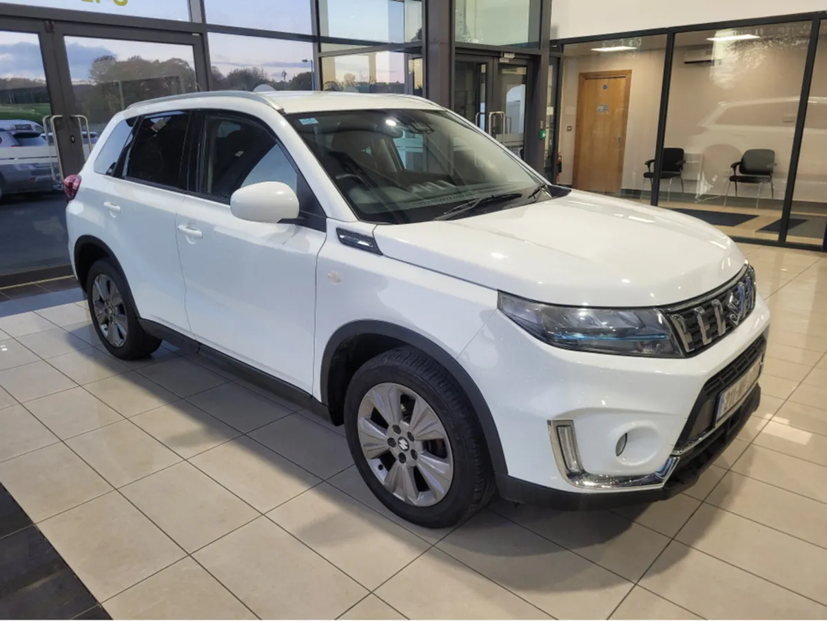 Suzuki Vitara 1.4 BOOSTERJET HYBRID S SZ-T 5DR - Image 2
