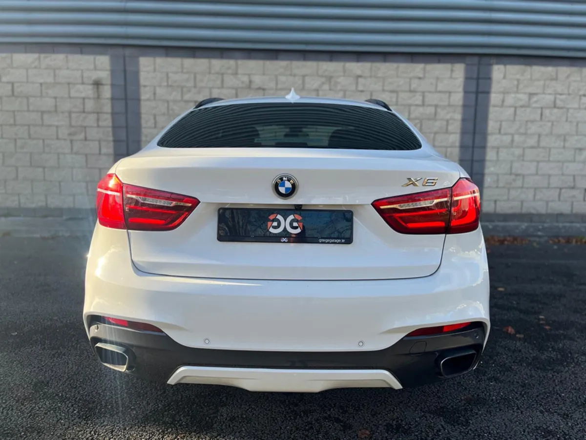 BMW X6 3.0D  AUTO X-DRIVE *SUNROOF - Image 4