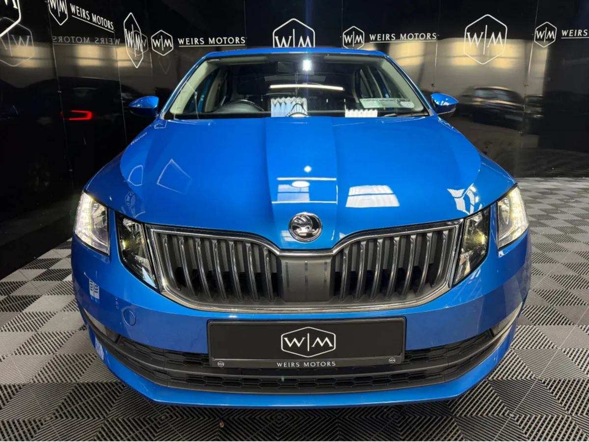 Skoda Octavia AMBITION 1.2 TSI 86BHP 4 4DR - Image 3