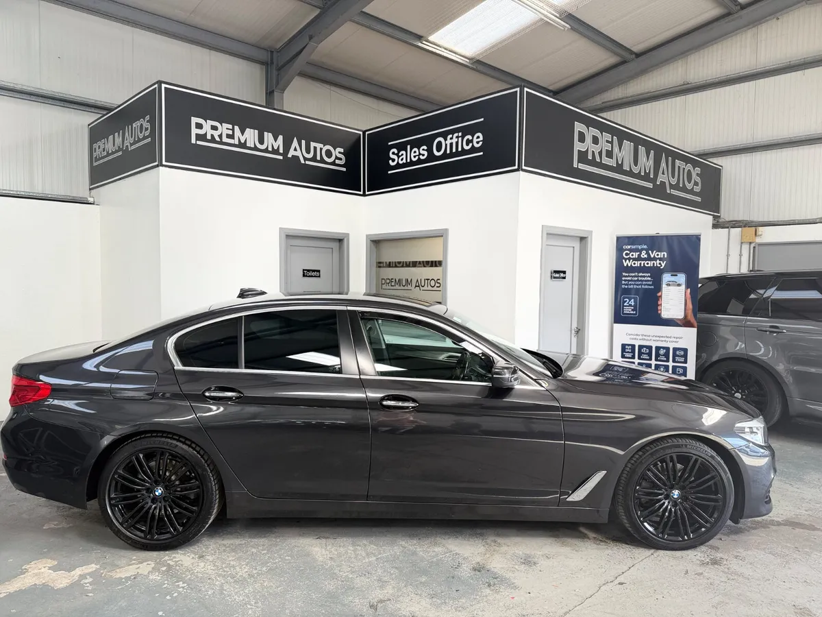BMW 5-Series 2018. 520D. SE - Image 2
