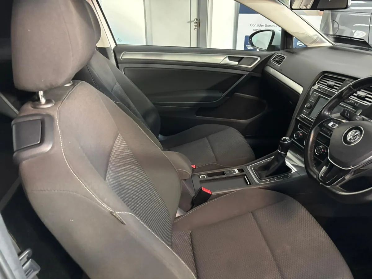Volkswagen Golf 2018 1.3TDI. VAN - Image 4
