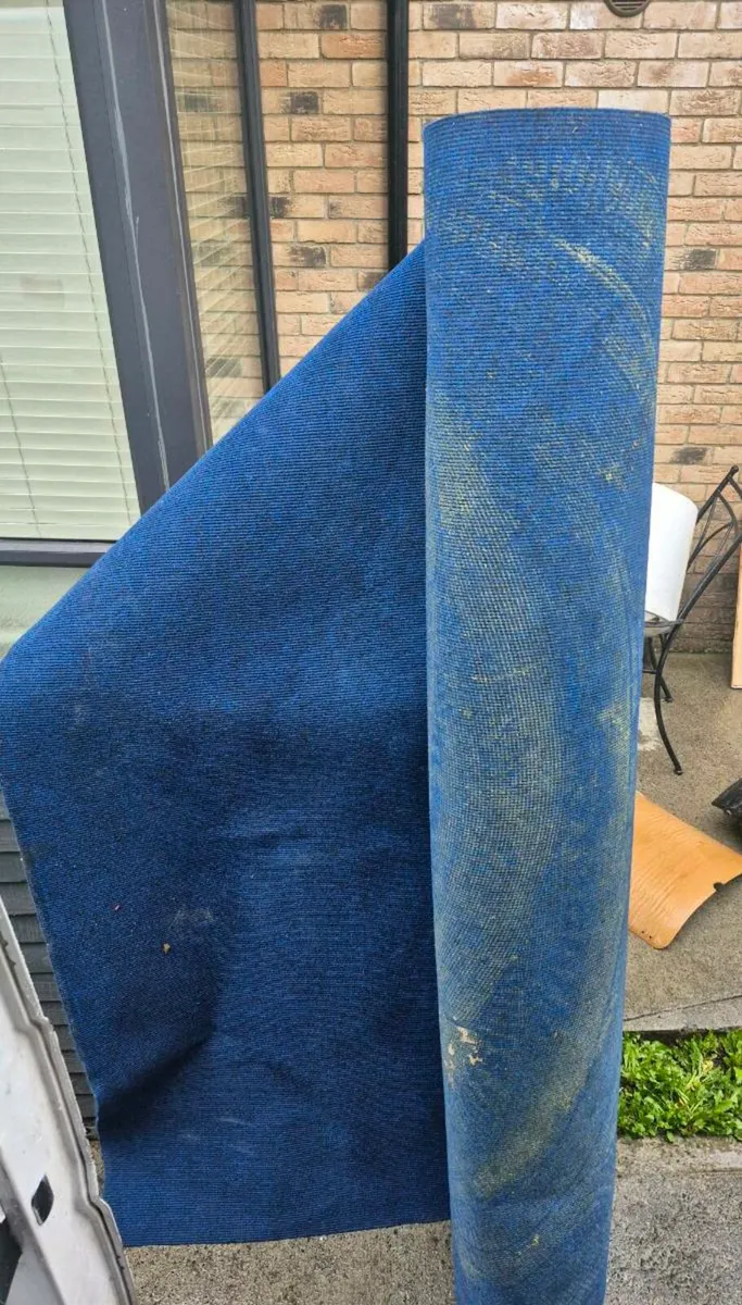 2 BIG ROUNDS BLUE NYLON OF OFFICE CARPET DUBLIN15 - Image 2