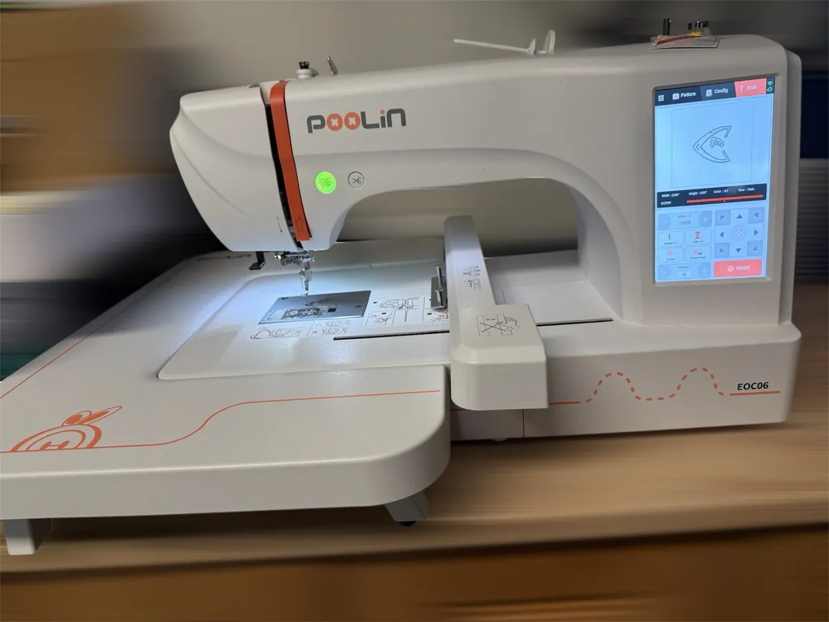 Poolin EOC06 Embroidery machine - Image 1