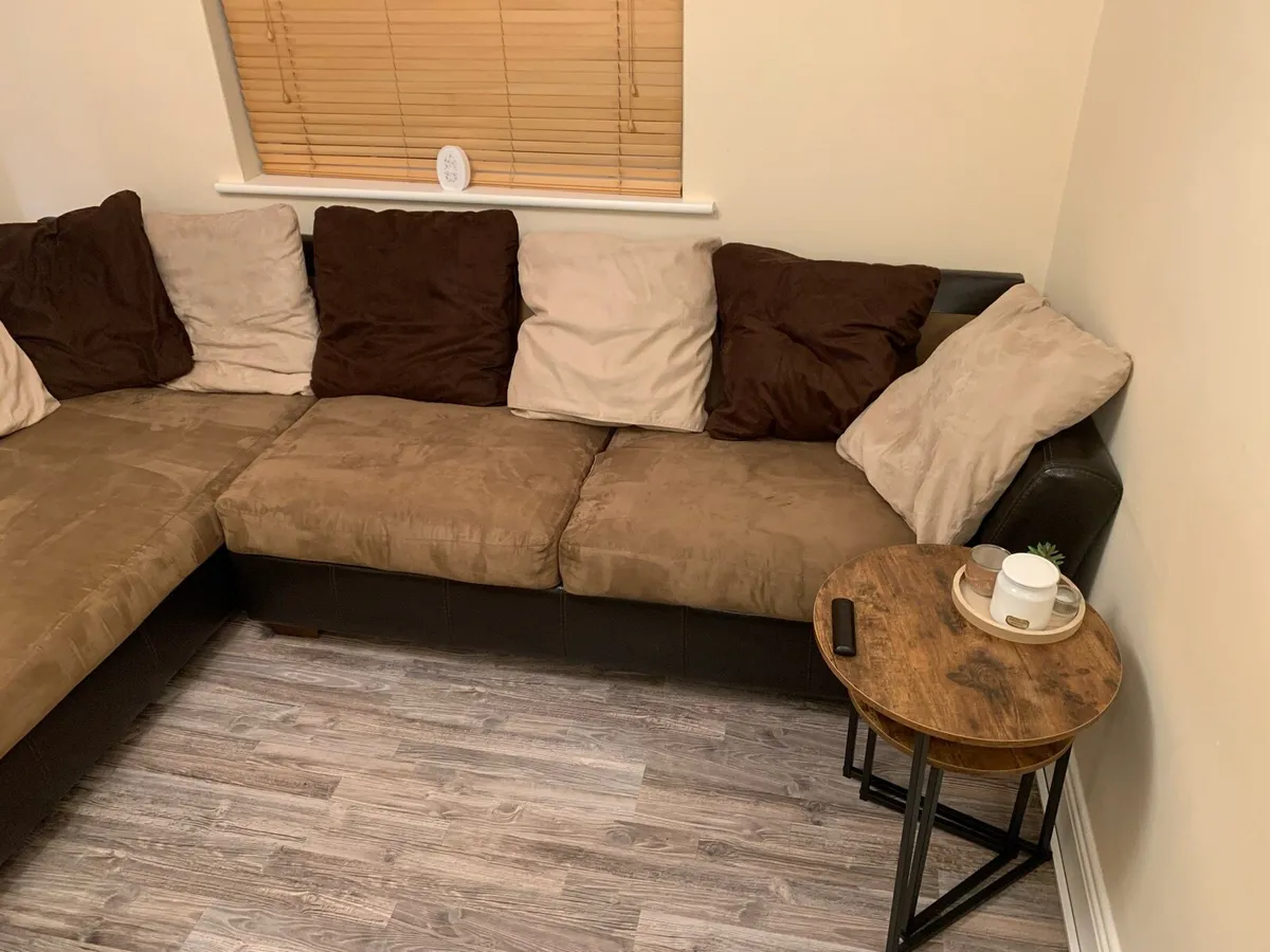 L shape couch - Image 3