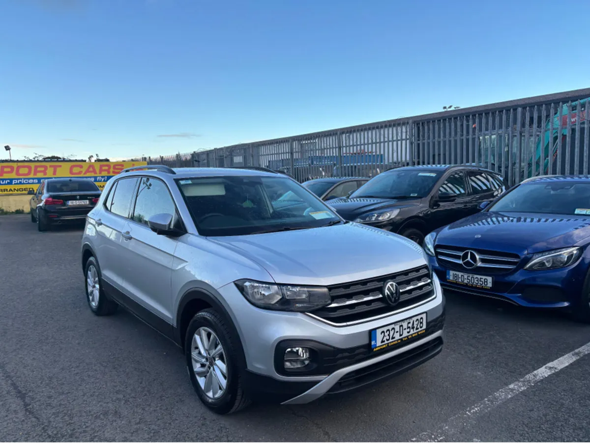 Volkswagen T-Cross LIFE 1.0 TSI M MANUAL 5SPEED 95 - Image 1