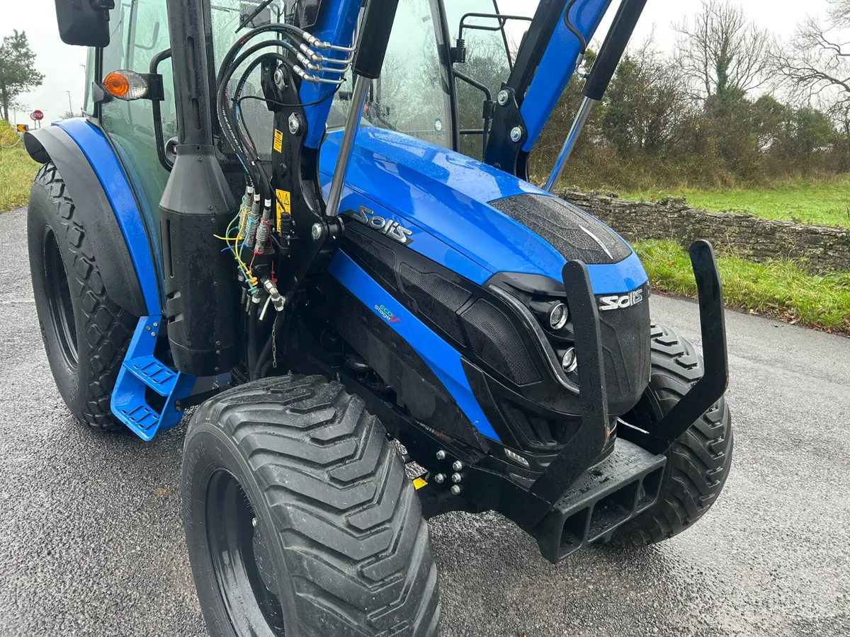 2024 Solis 90 with Loader - Image 2