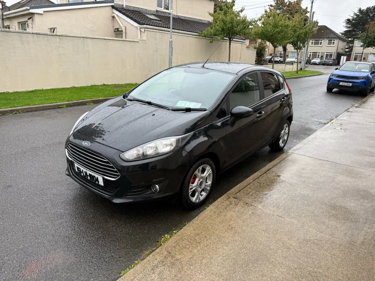 2015 Ford fiesta 1.0pet new nct low km - Image 2