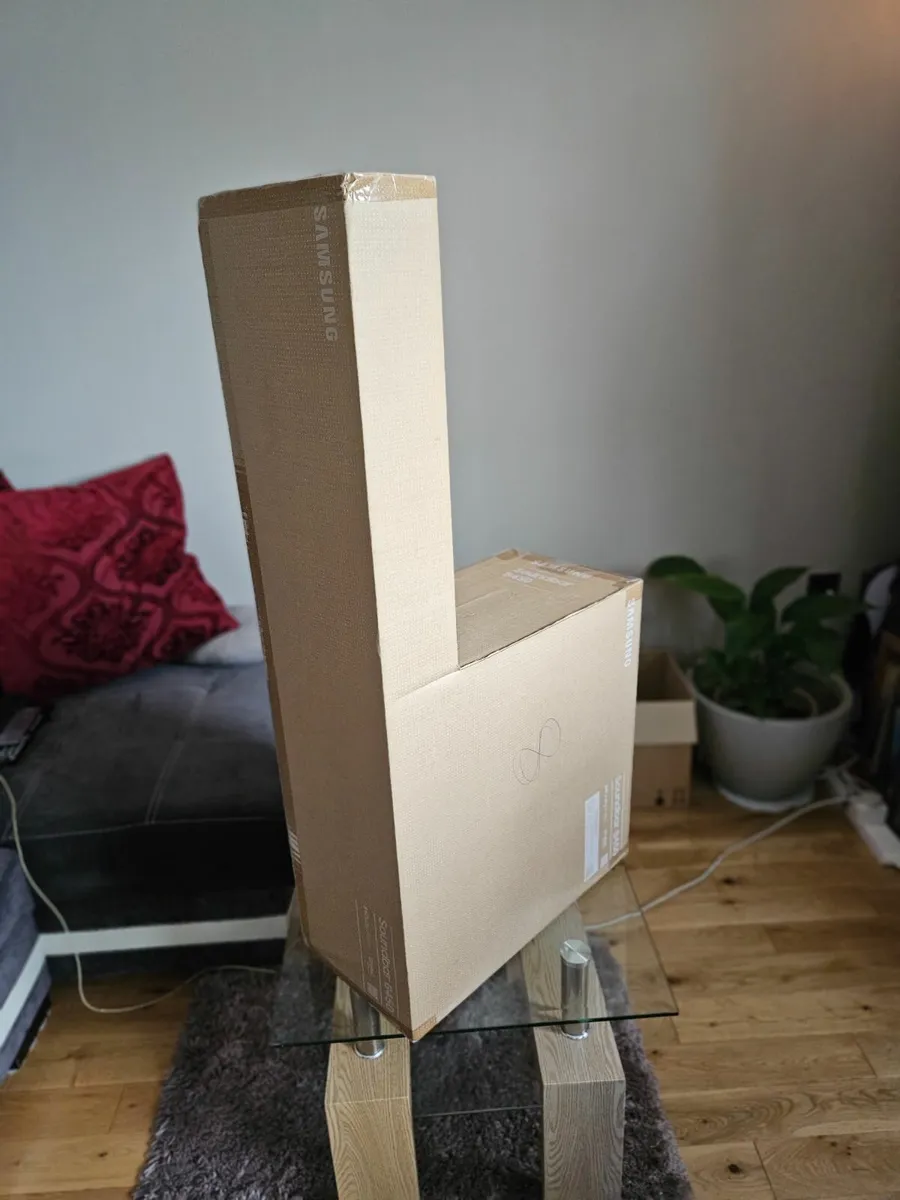 SOUNDBAR   SAMSUNG B450 - Image 2