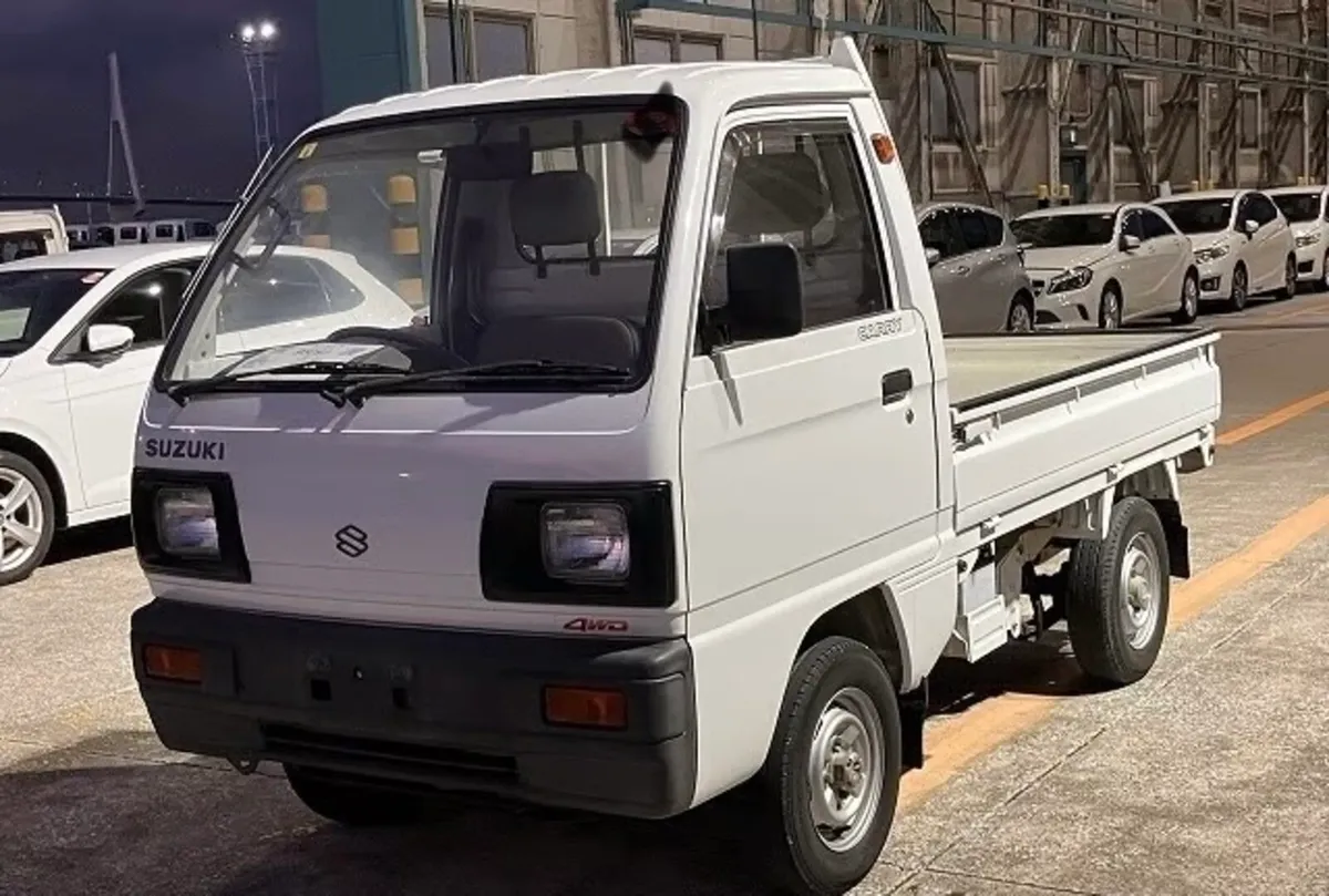 1989 4 wheel drive Suzuki carry - Image 2