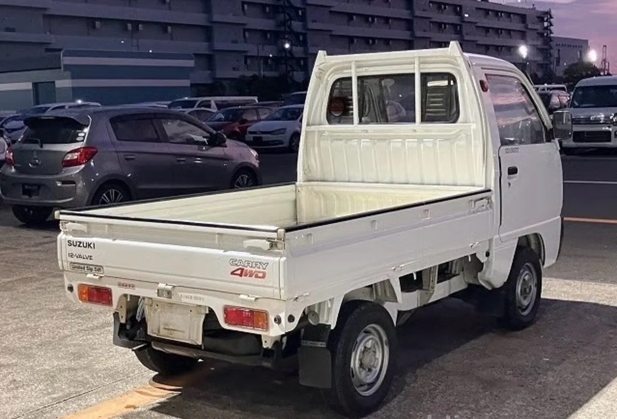 1989 4 wheel drive Suzuki carry - Image 4