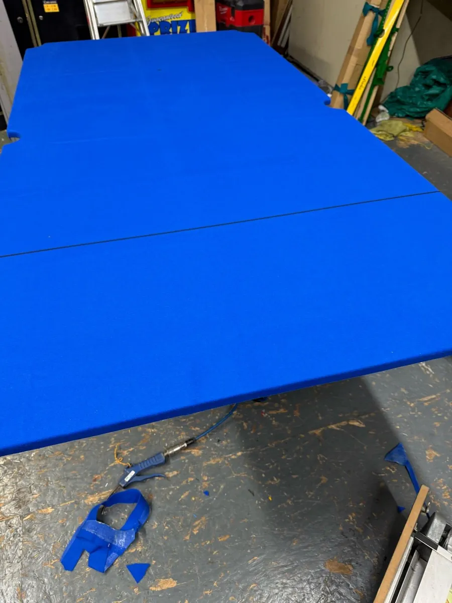 Pool table - Image 2