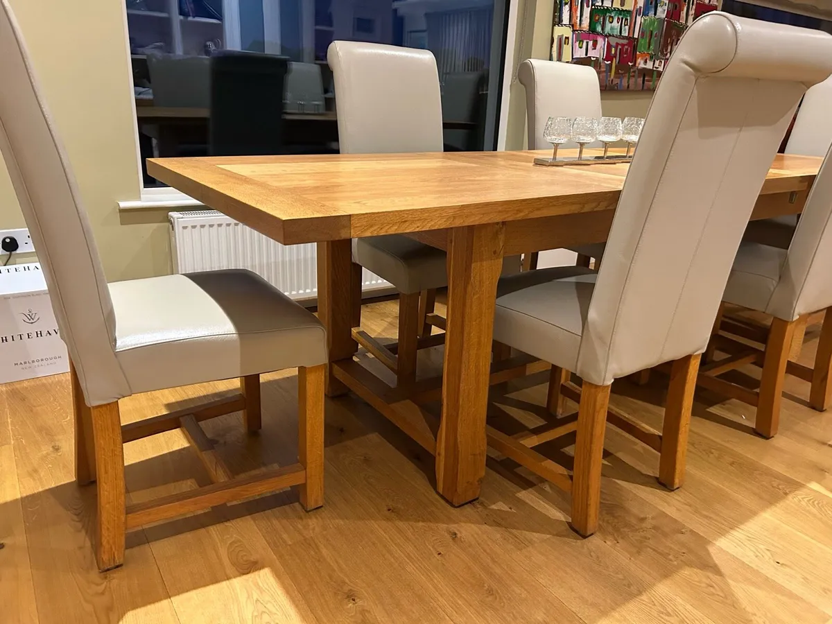 Solid Oak Dining Table and 6 Chairs - Image 4