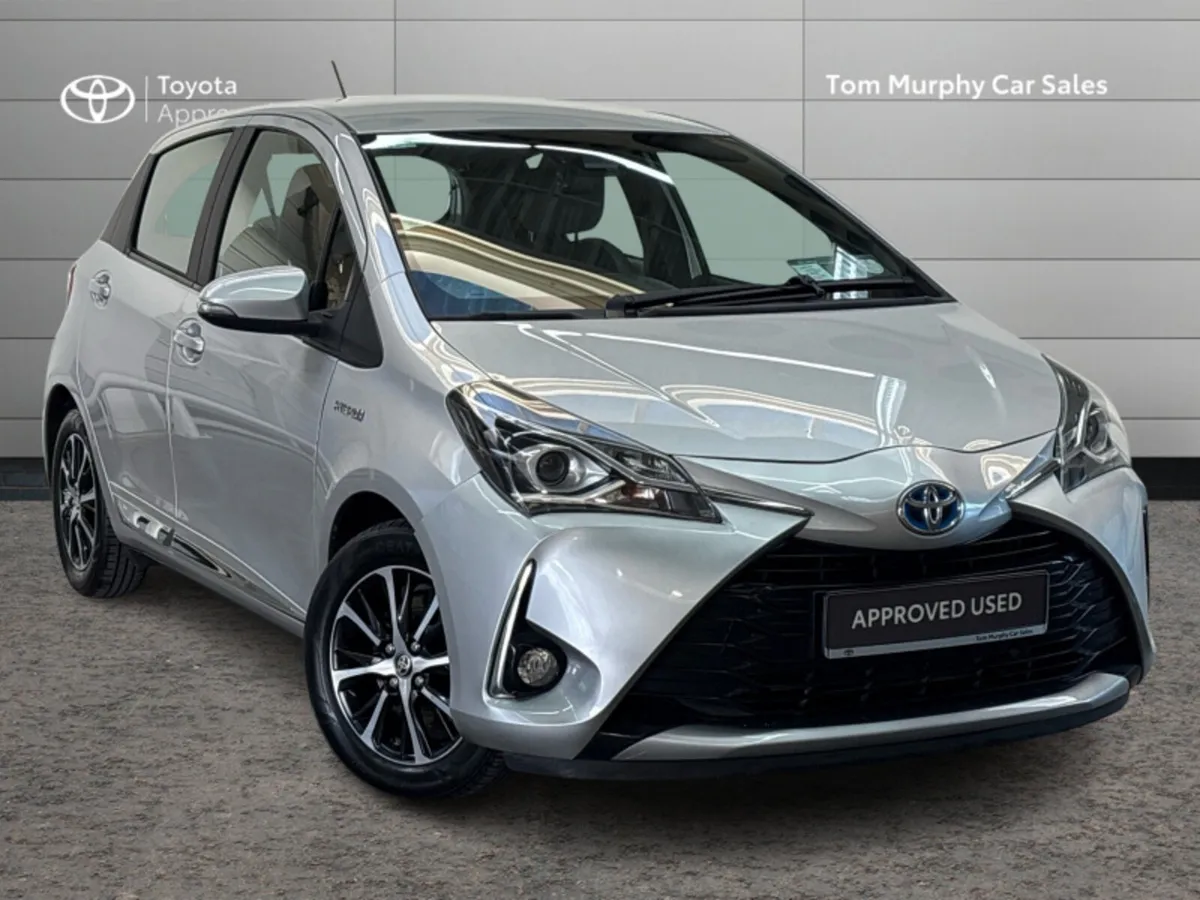 Toyota Yaris YARIS HYBRID SOL (W/GREY) - Image 1