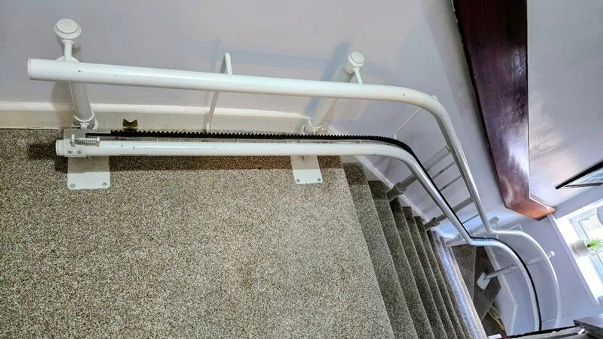Platinum Curved StairLift - Image 4