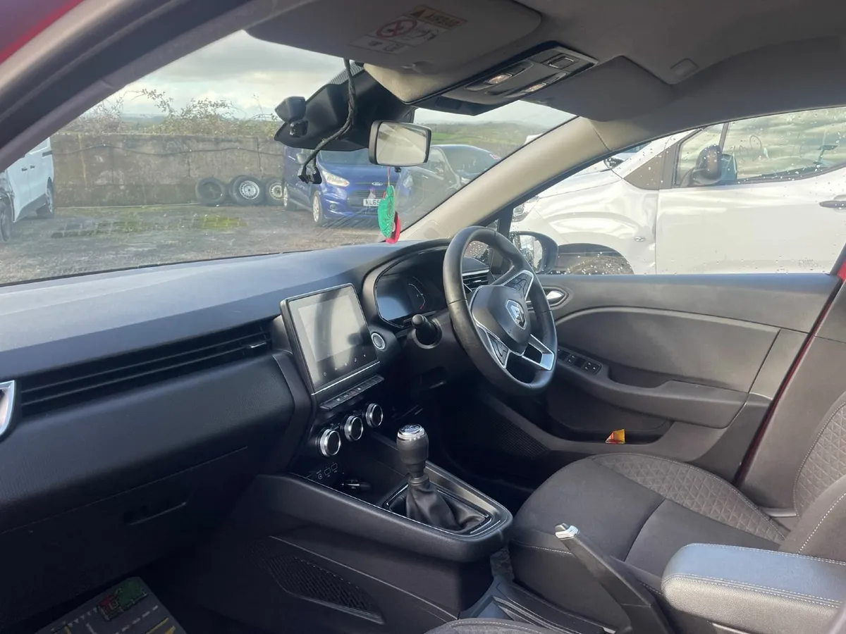 2022 RENAULT CLIO EVOLUTION - Image 2