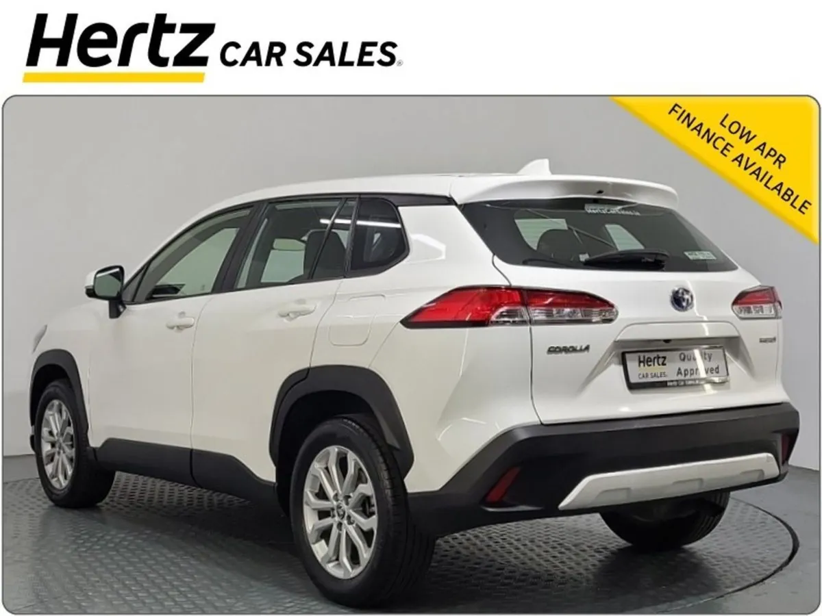 Toyota Corolla Cross Luna 1.8 Petrol Automatic - Image 4