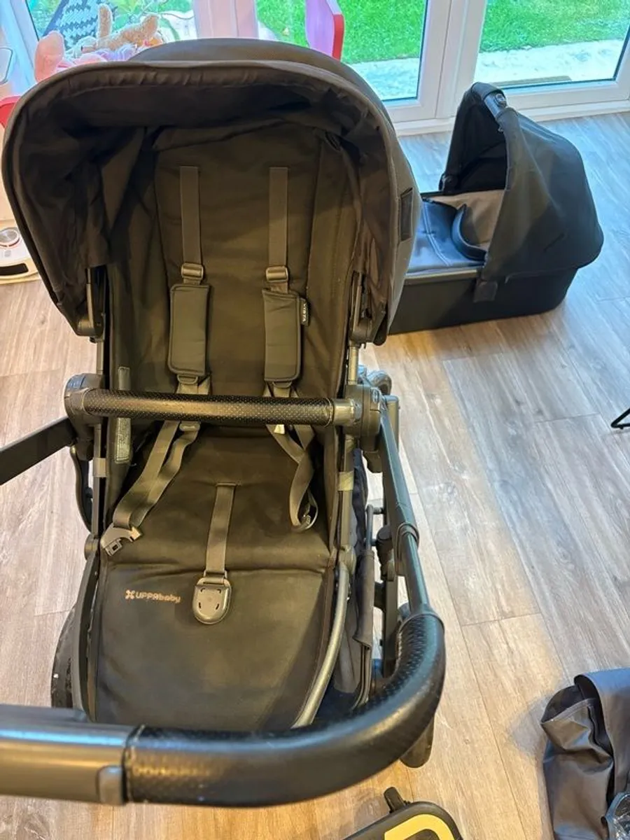 Uppa baby vista V2 colour Jake - Image 3