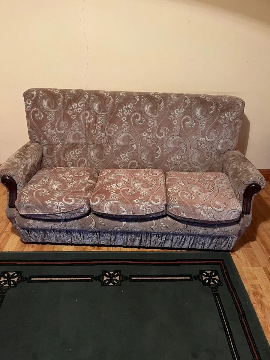 Solid Three piece suite - Image 4