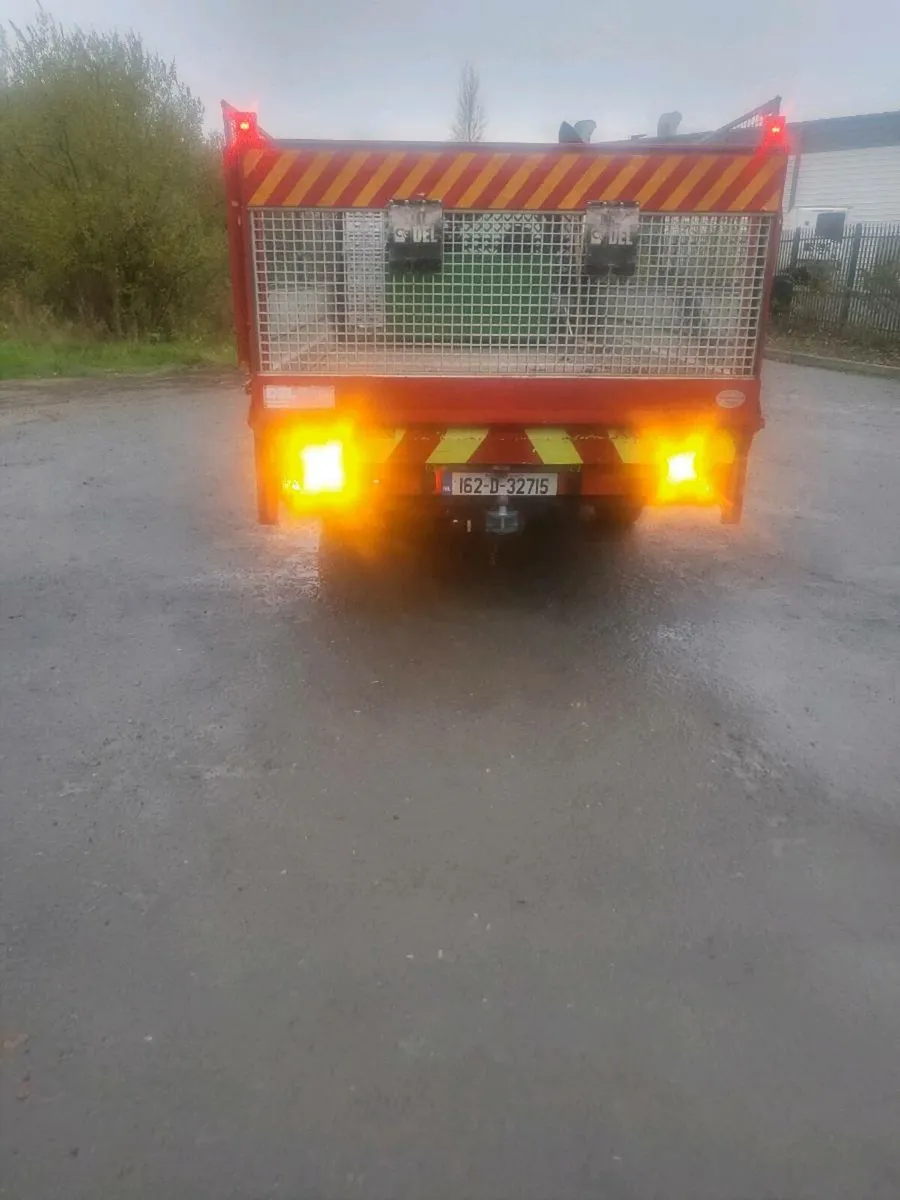 FORD TRANSIT CUSTOM FLAT BED - Image 4