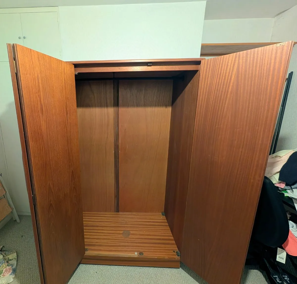 Bi fold door G Plan wardrobe mid century - Image 1