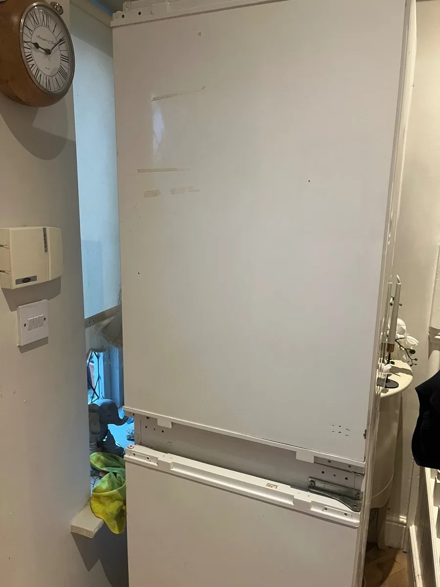 Belling Integrated Fridge Freezer 50/50  for sale - Image 3