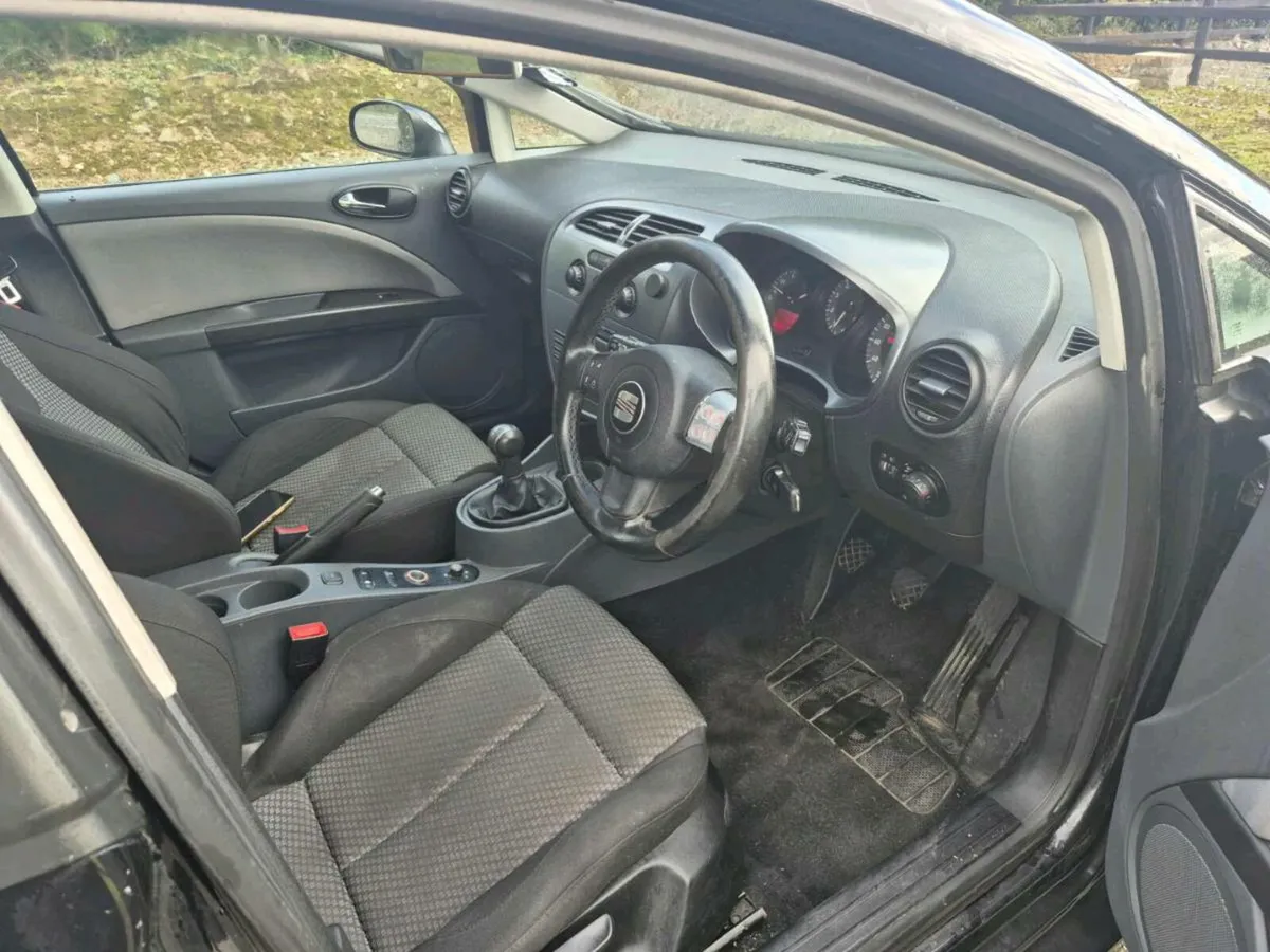 Seat leon [ READ ADD NO TIME WASTER PLEASE] - Image 4