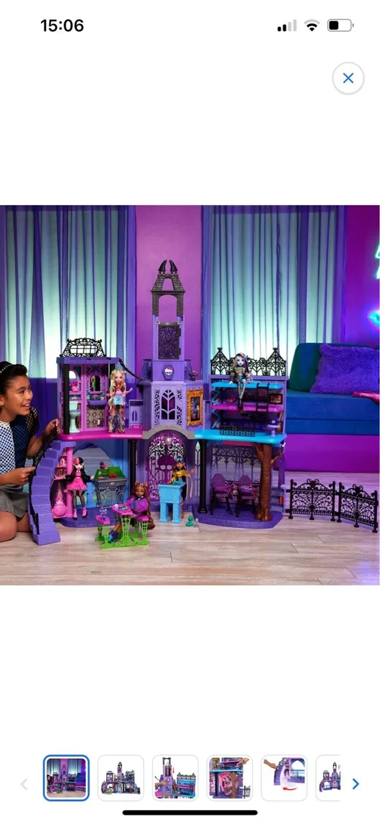 Monster High Dolls house