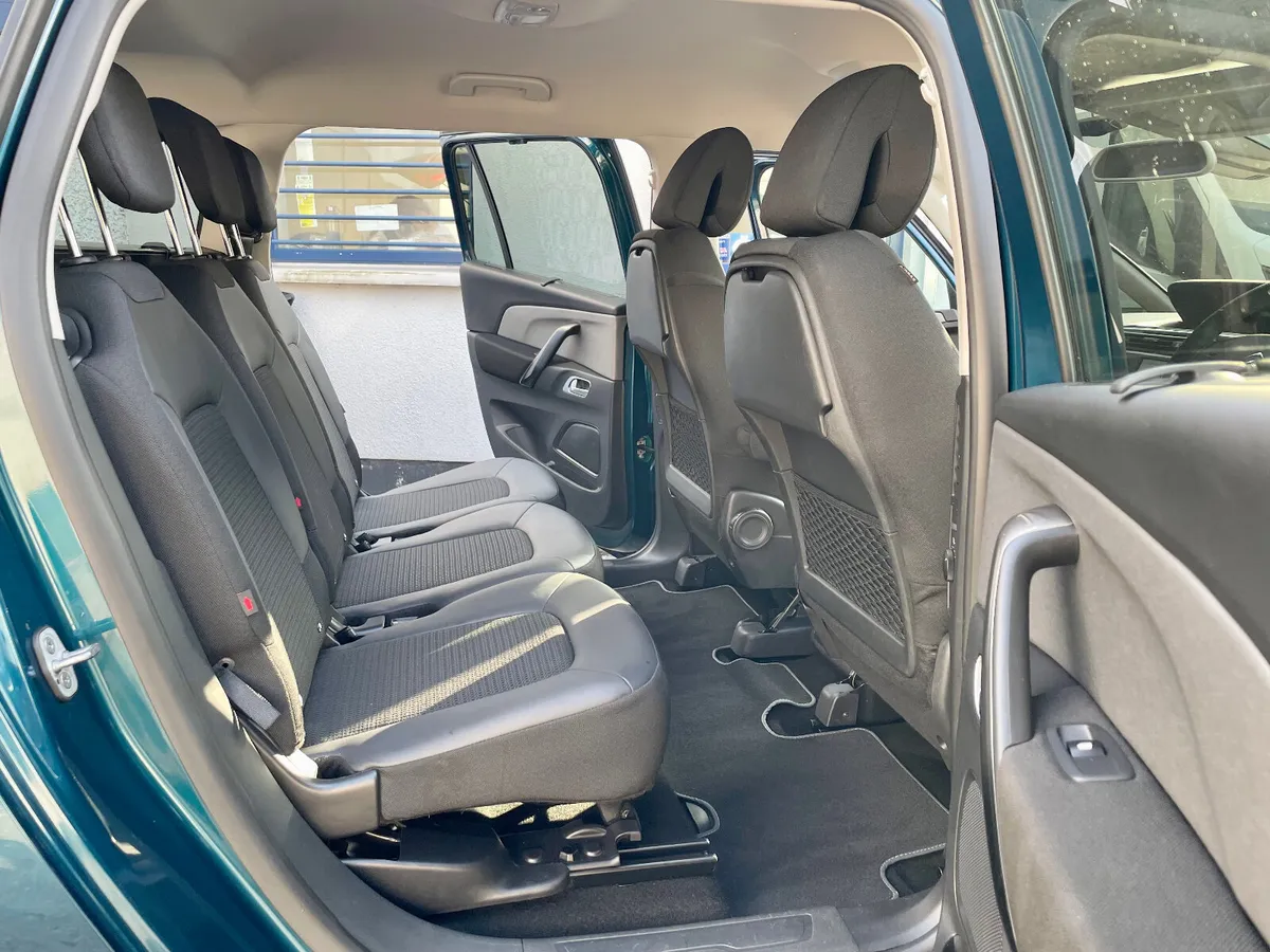 Citroen Grand C4 Spacetourer 1.5 Diesel Man,2022 - Image 4