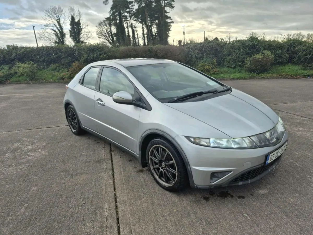 Honda Civic - Image 1