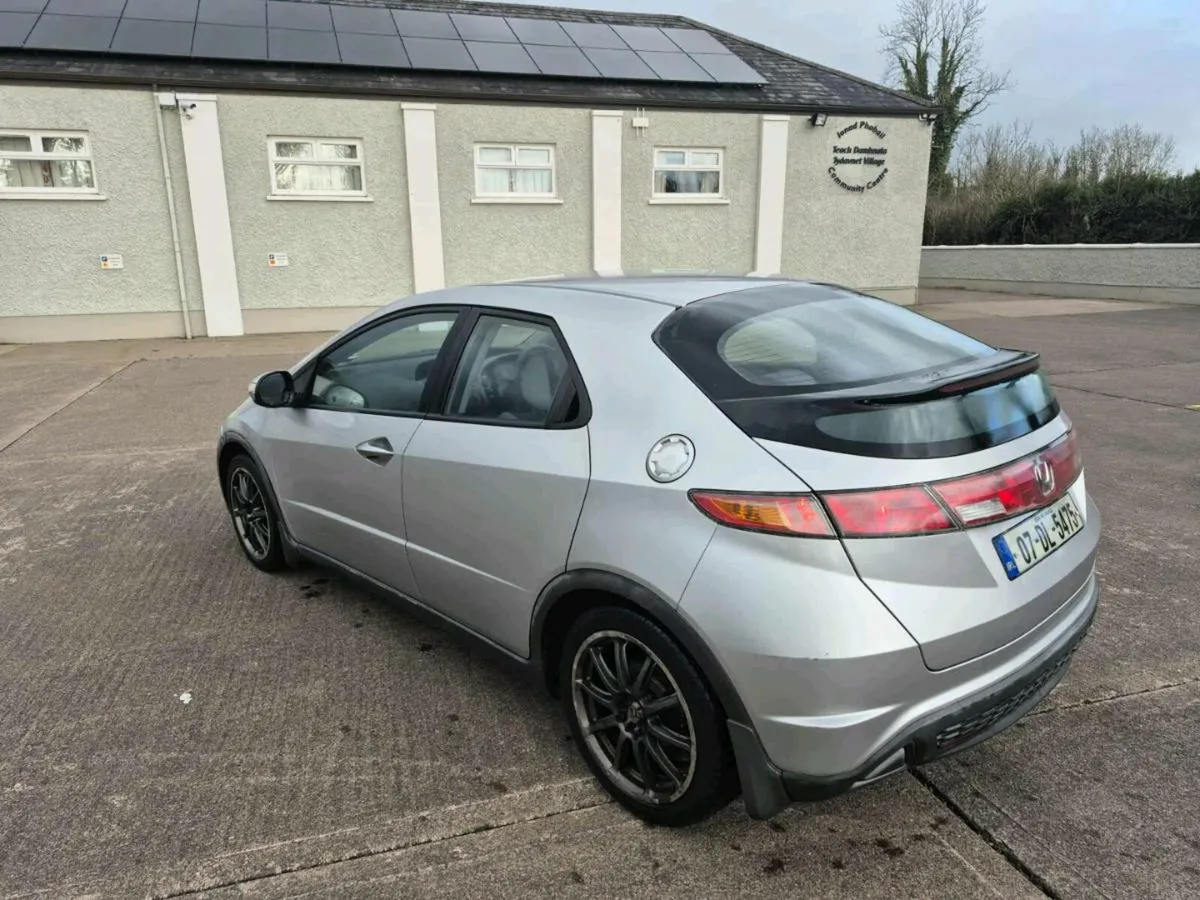 Honda Civic - Image 3