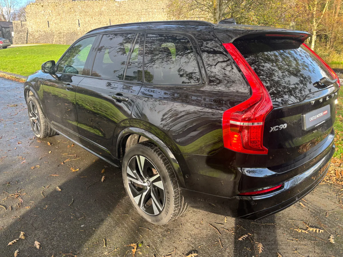 Volvo XC90 2022 R Design ***Huge Spec*** - Image 2