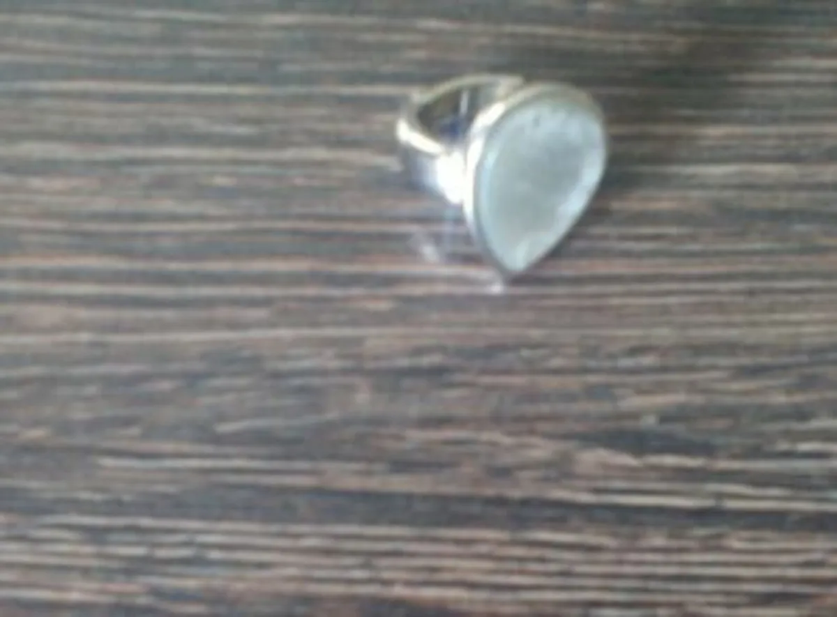 Women's Onyx Style Ring.