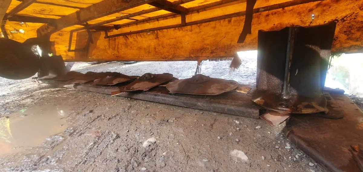 Malone 9 foot disc mower - Image 4