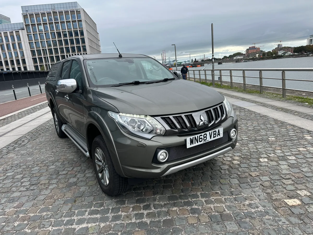 2018 Mitsubishi L200 Barbarian - Image 4
