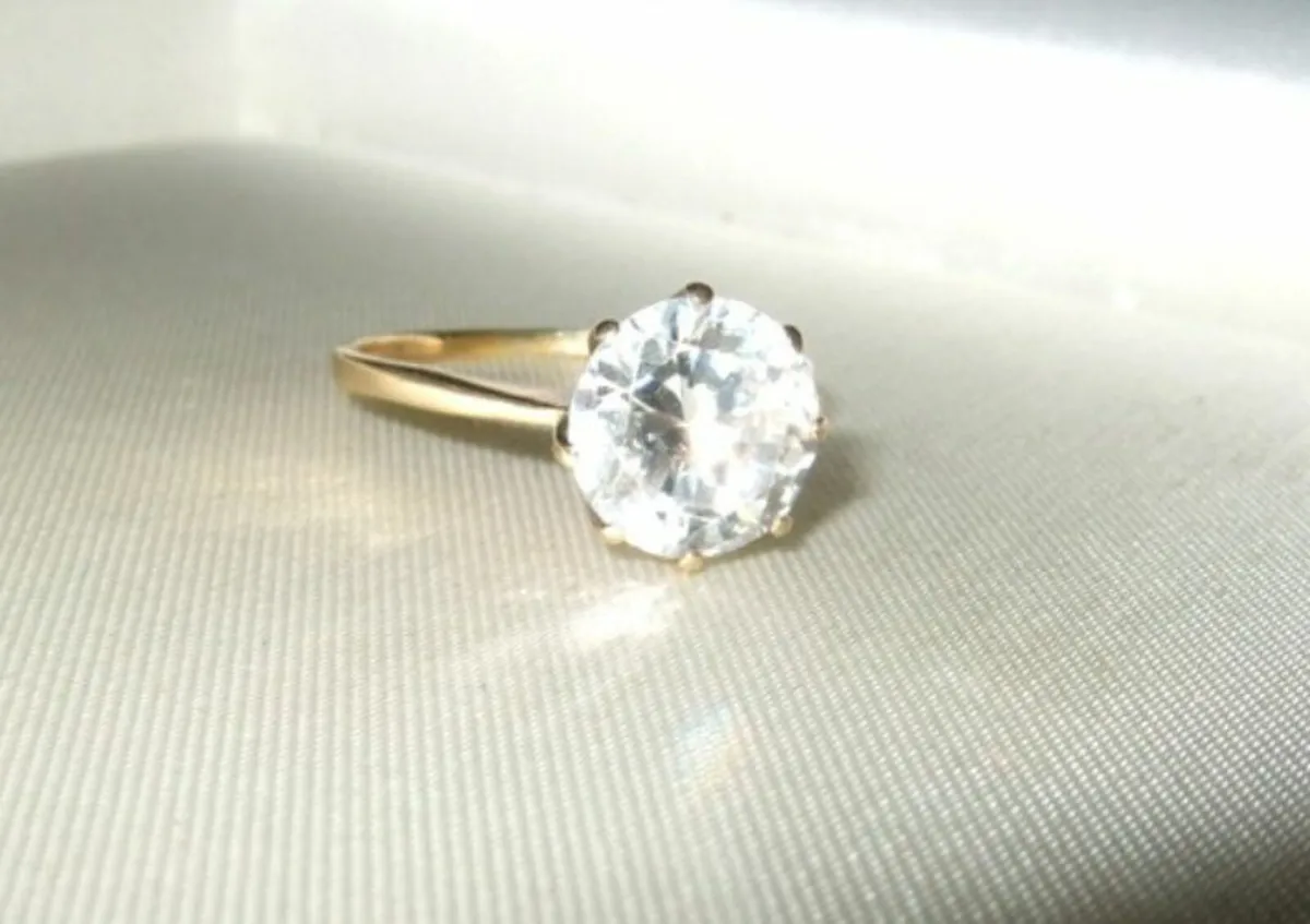 Vintage 14ct Gold Solitaire - Image 2