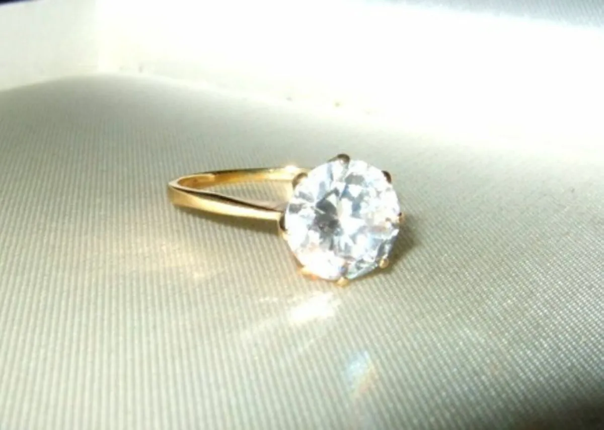 Vintage 14ct Gold Solitaire - Image 3