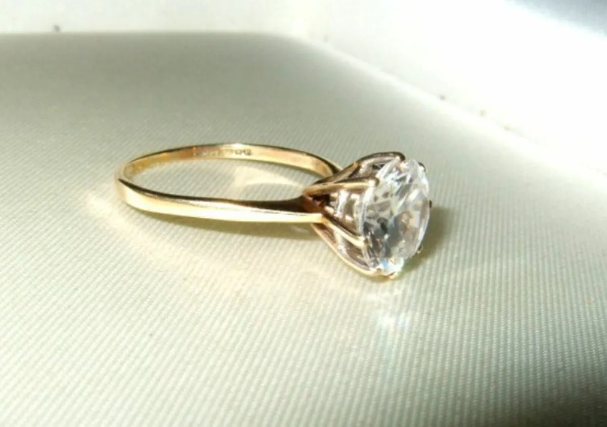 Vintage 14ct Gold Solitaire - Image 4