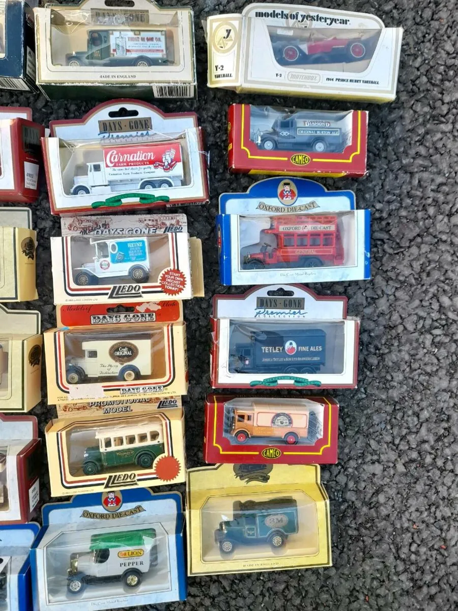 Vintage Die Cast Vehicles - Image 2