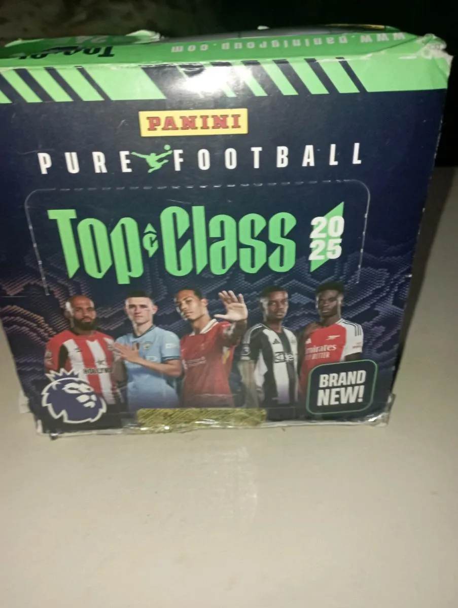 END OF  SESON MARCH ATTAX & PANIN TRAIDING CARDS - Image 1