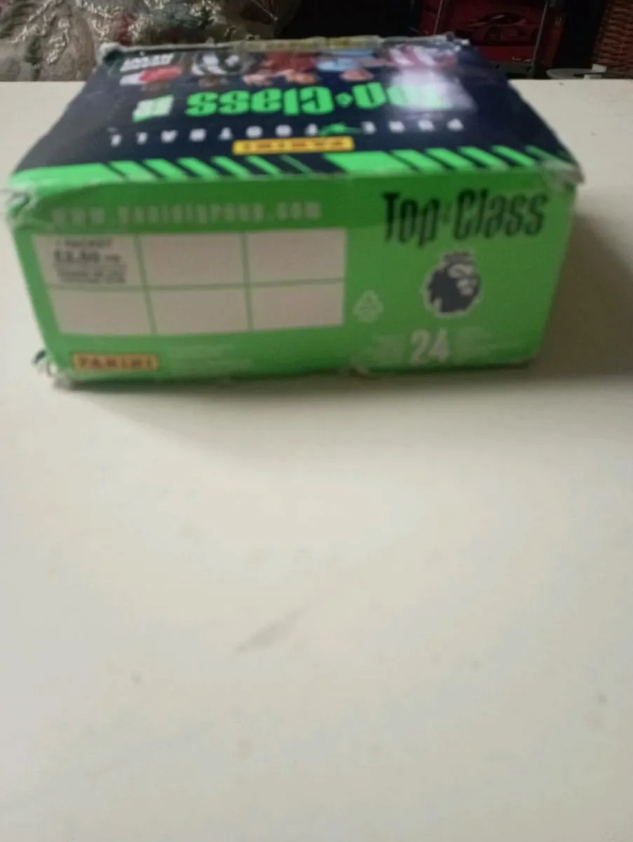 END OF  SESON MARCH ATTAX & PANIN TRAIDING CARDS - Image 2