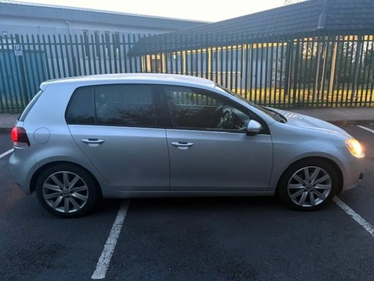 Volkswagen Golf 2012 - Image 3