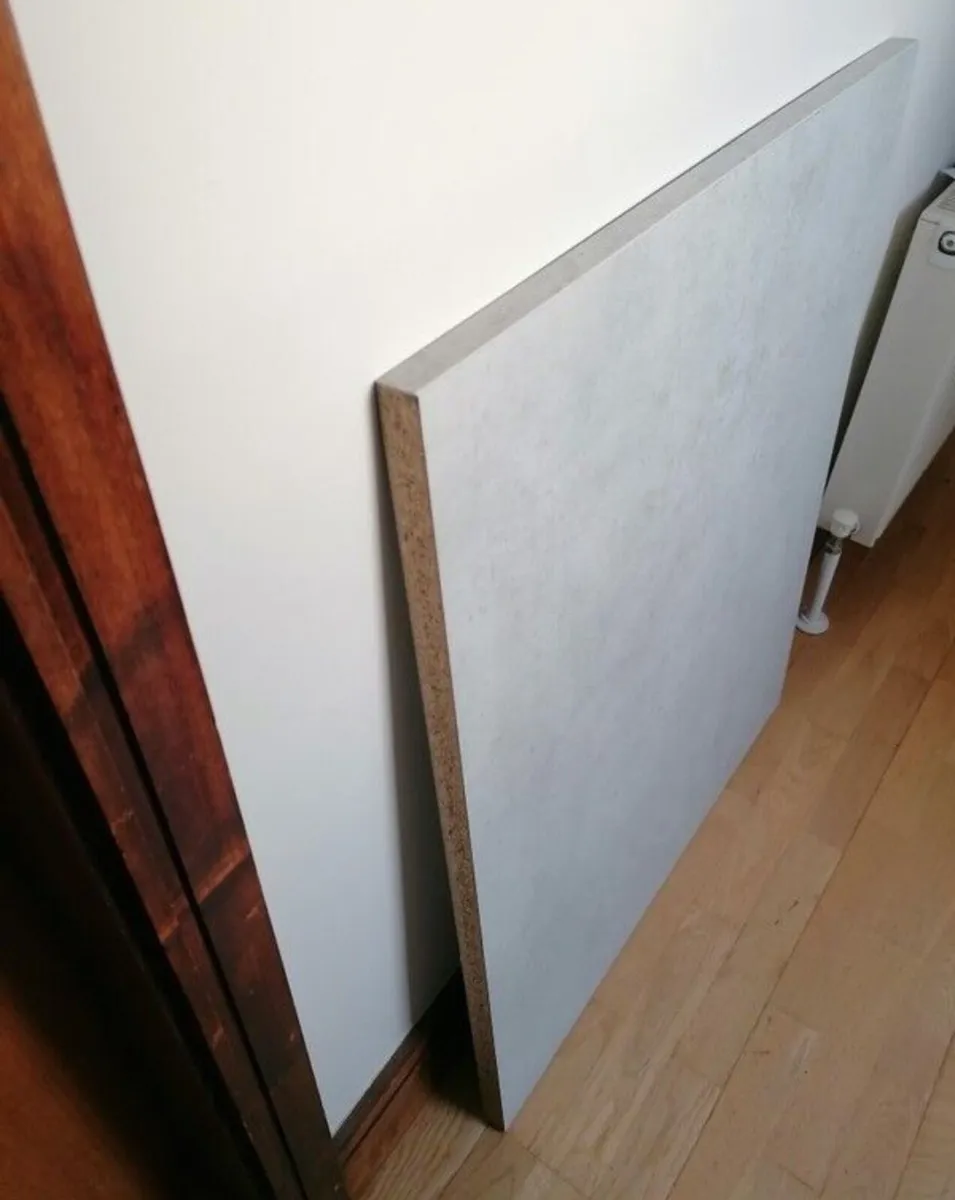 Laminated Worktop - Image 2