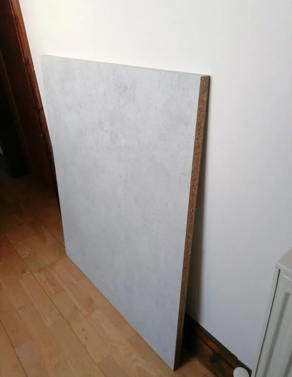 Laminated Worktop - Image 3