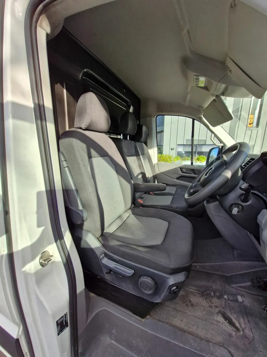 Volkswagen Crafter 2022 - Image 3