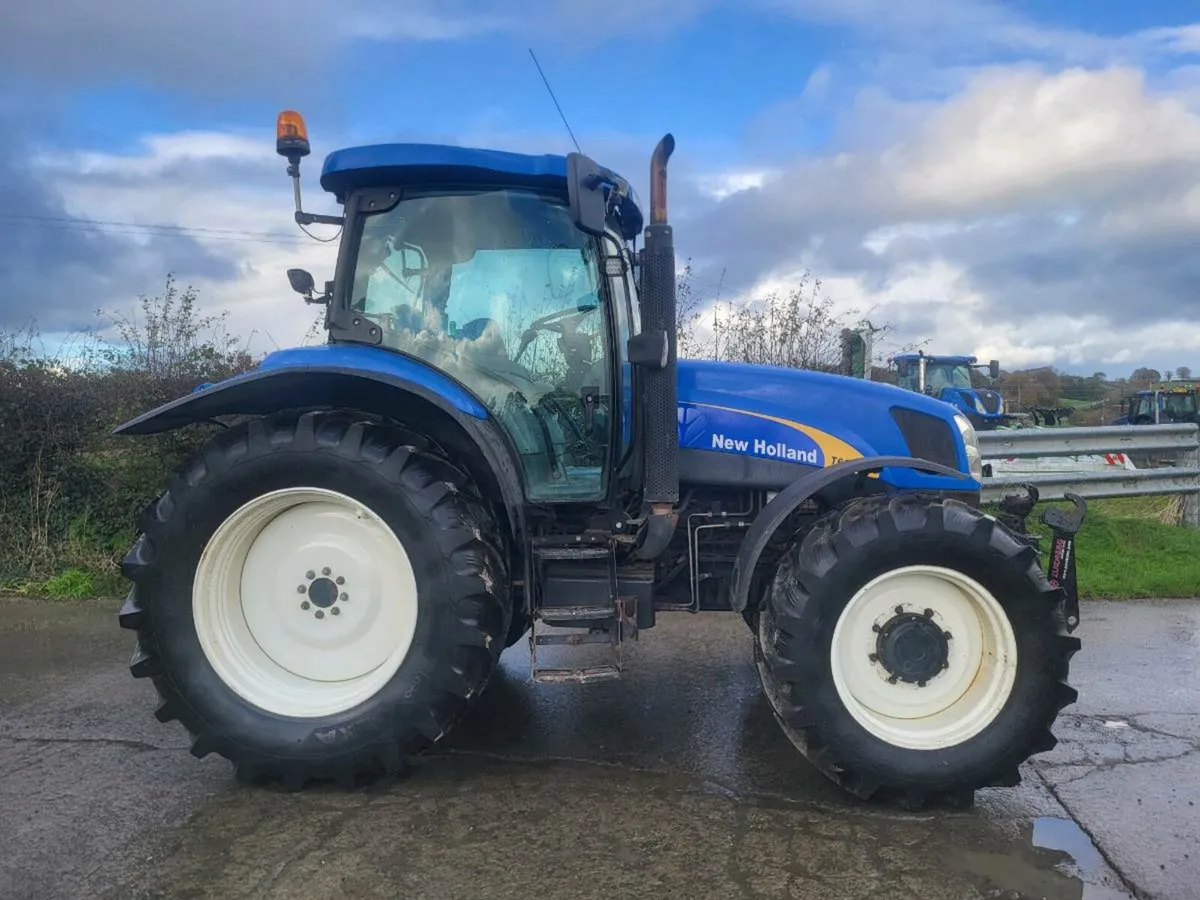 New Holland T6070 - Image 1