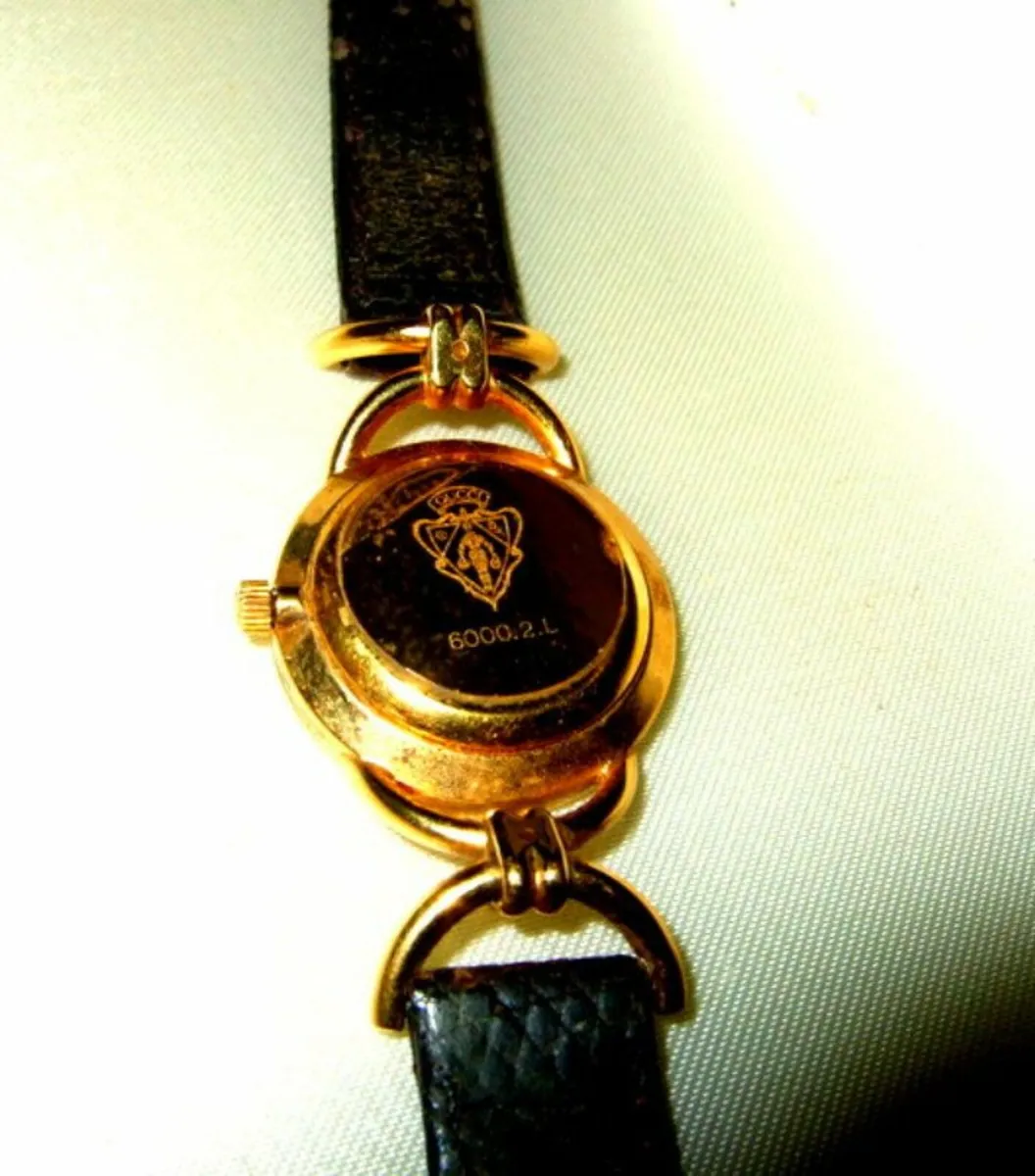 Vintage Authentic Gucci Watch-All Doc's/Case etc - Image 2