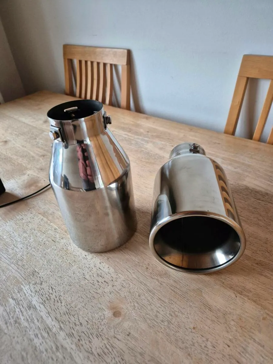Exhaust tips - Image 1