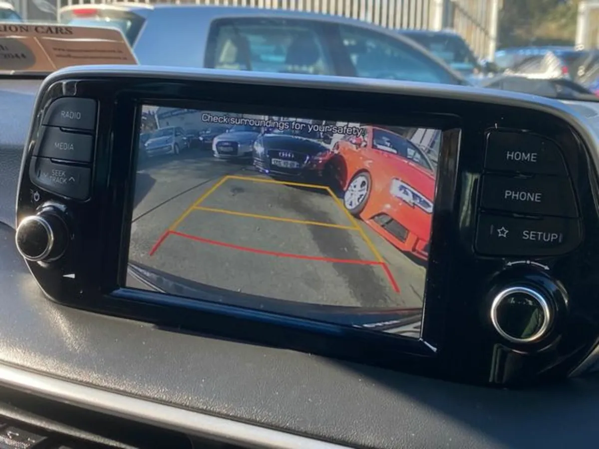 Hyundai Tucson Executive Leather - Image 4